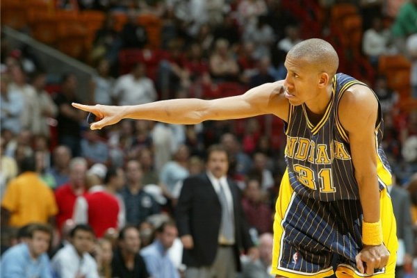 Hibert talks about the 5 best people in the Pacers: Miller, O O Jr., Mark Jackson, George, Schmidtz