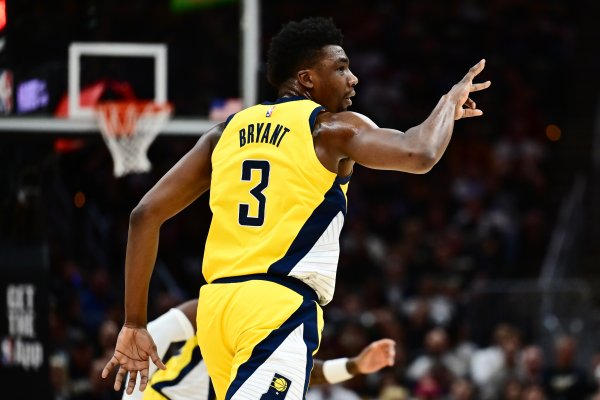 Two consecutive three-pointers! Lake Record: Former Lakers player Thomas Bryant killed crazy 🤯
