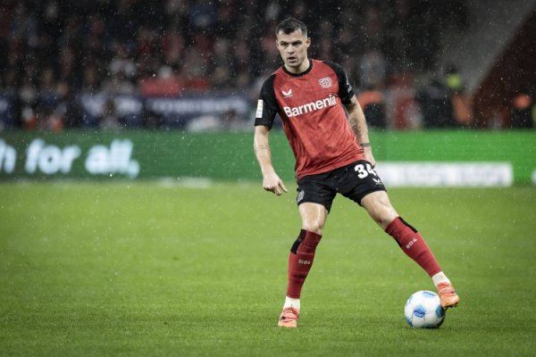 Reporter: AC Milan intends to introduce Zachar and has held talks with Leverkusen within the past few hours