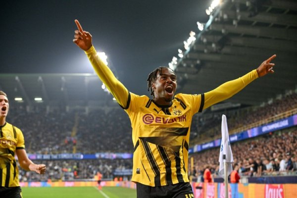 Falke: Dortmund insists on asking Gittens for 65 million euros, Chelsea is now ready to meet its requirements