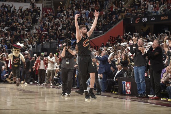 Lowe: Jerome is very suitable for the Clippers, and the Clippers have enough capital to chase him