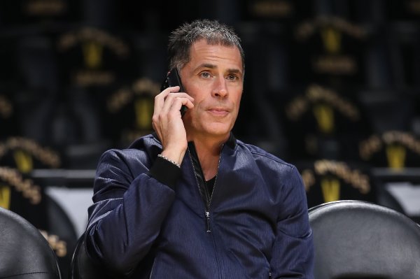 Fans are looking forward to Pelinka buying immediately in the early morning of Double 11, but is it possible that he knows more about the ball than you?