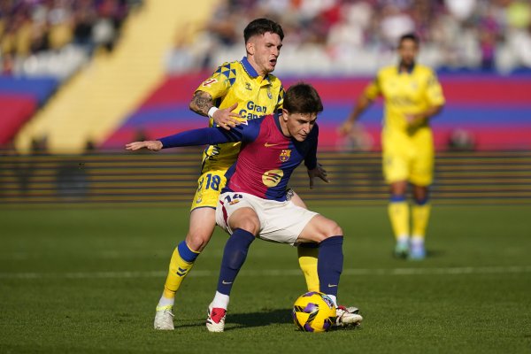 Barcelona official: Pablo Torre did not participate in the pre-season physical examination today, waiting to clarify the future