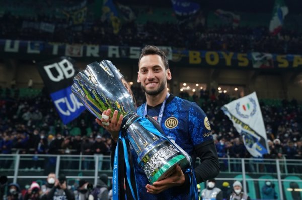 Romano: Galatasaray s transfer to 20 is stagnant, and Inter Milan will not introduce Rios if he does not leave the team