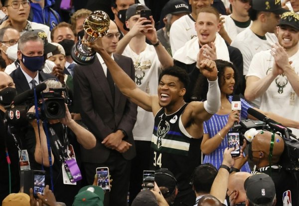 Today 4 years ago: Antetokounmpo scored 50 points and won the FMVP by 26. The Bucks won the first championship in nearly 50 years of team history