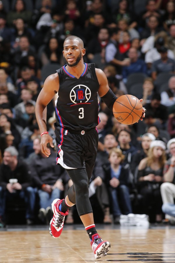 Or CP3! Team Note: Bill took the initiative to wear the No. 3 jersey for Paul, but he hasn t decided what number to wear