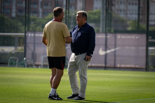 Barcelona s first Asian training, each team: Frick complains to Laporta when he is dissatisfied with the schedule