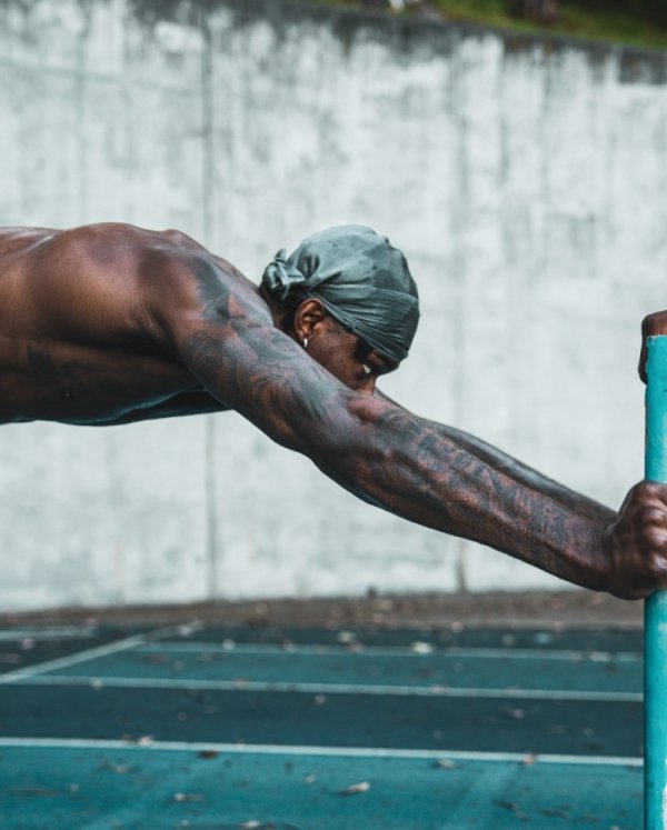 Practice for a summer! Vanderbilt posted photos of hard training during the offseason, and former teammate Thick Eyebrow liked him
