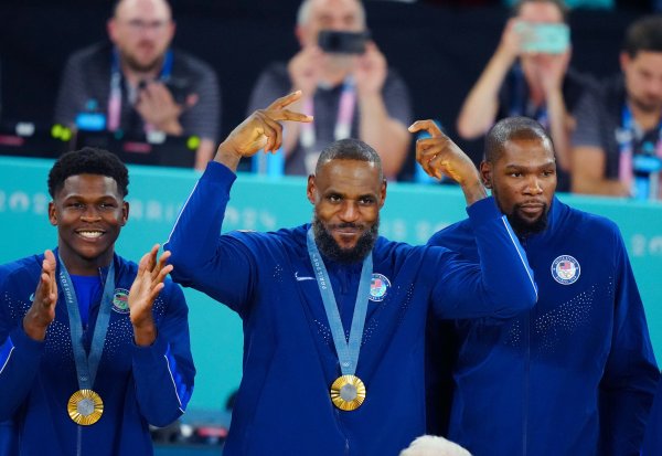 Including it, too? Felton: If it s not counting Jenkudu, Edwards is the top 5 players in the league