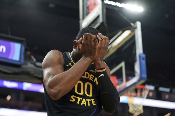 Media person: Any player can t twist his thighs before becoming a star. The new contract has not been as wished by Kuming.