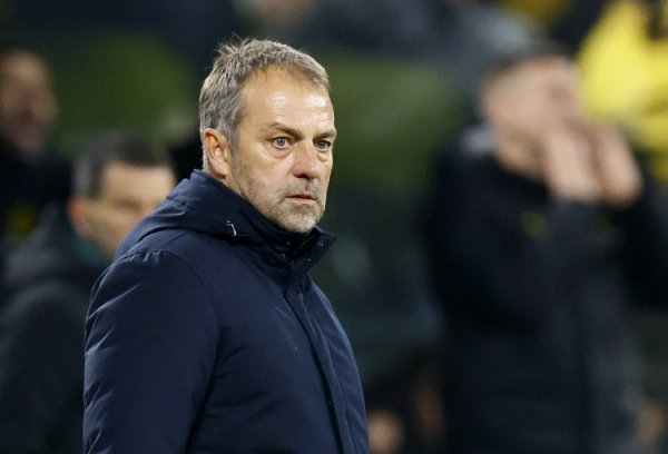 Evenly matched! Barcelona has a slight advantage in the last 10 matches against Paris 5 wins, 1 draw and 4 losses