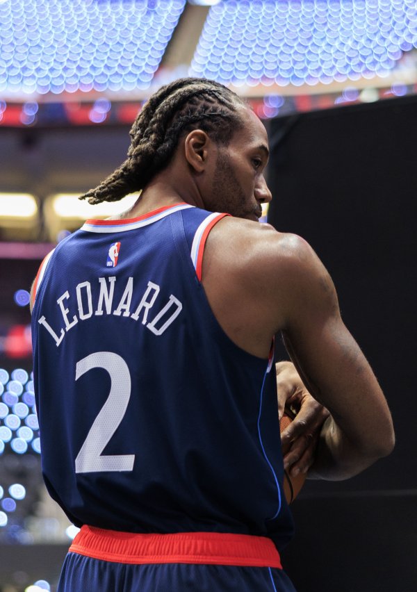 Top 10 in active career winning percentage: Kawhi ranks first in the break, Kutang catches up on the list, and Lao Zhan ranks ninth