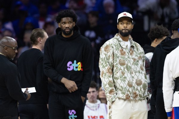There are so many injuries! The 76ers played against the Magic in today s preseason game, and six players including Embiid, George Edgecombe, and others were absent.