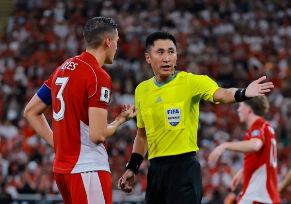 Ma Ning showed 6 yellows! Indonesia captain: The penalty is not good for us, it is difficult to respect the referee