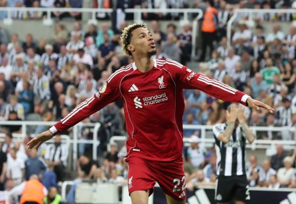 French Eagle legend talks about Ekitic: Liverpool signed good players and Frankfurt received huge income