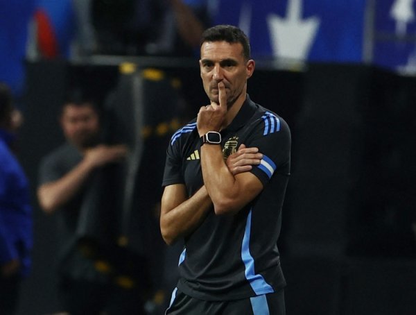 Scaloni: Paz and Mastantono are important players for Argentina and they can coexist in the future