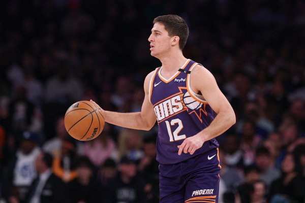 The pure point guard is already in the lineup! Gillespie scored 15 points on 5-of-13 shooting, 3 rebounds and 12 assists, with a plus-minus of +19 and still lost.